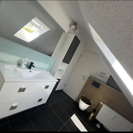 Moderne Gemuetliche 2-zimmer Bad-cannstatt Appartamento Stoccarda