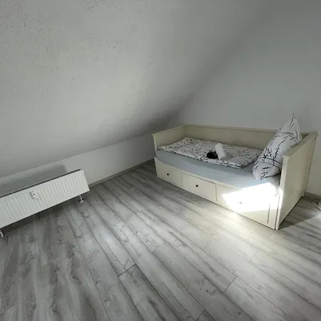 Moderne Gemuetliche 2-zimmer Bad-cannstatt * Stoccarda